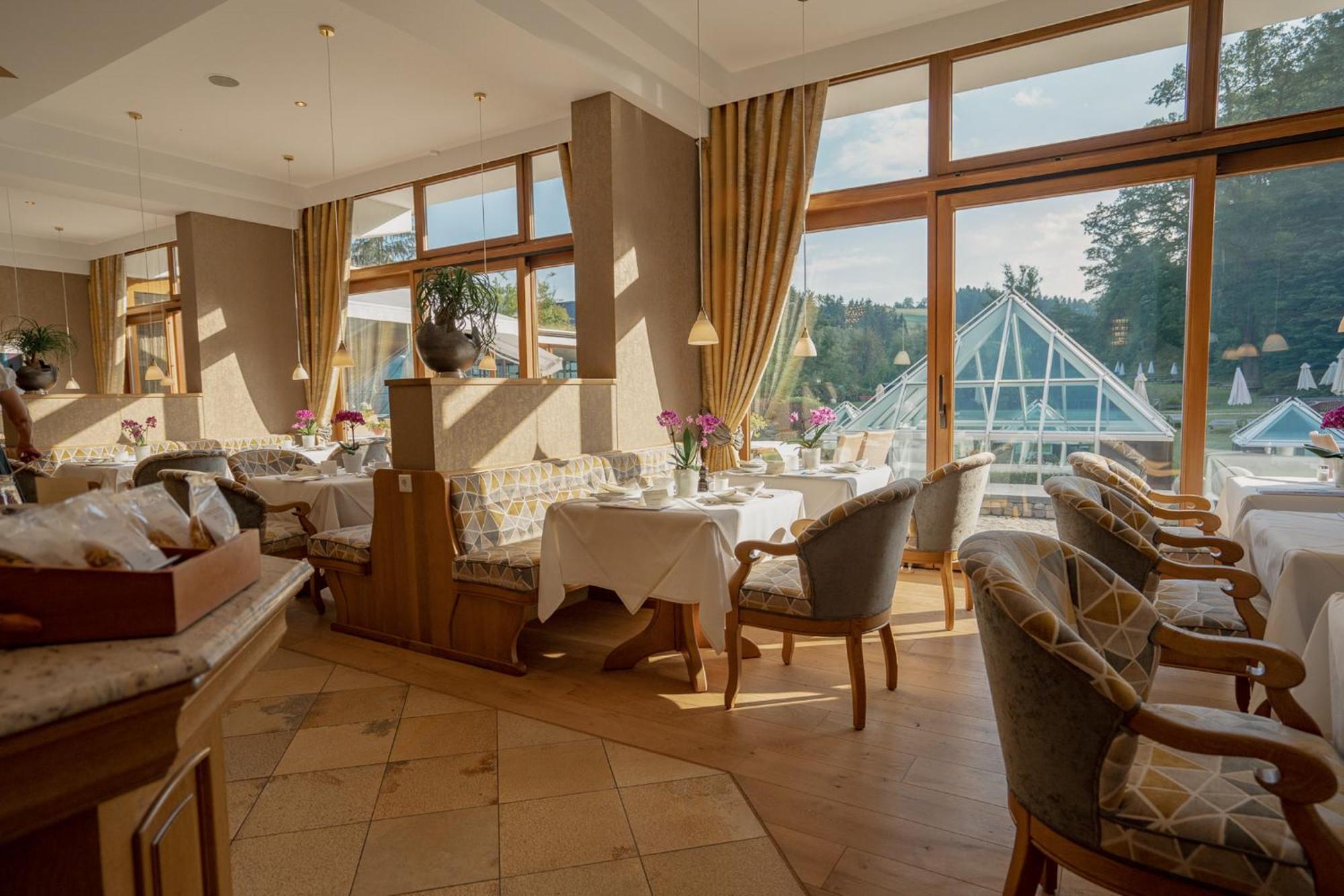 Hotel Deimann Schmallenberg Bagian luar foto