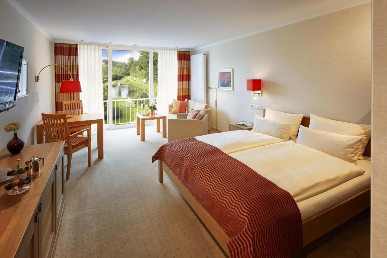 Hotel Deimann Schmallenberg Bagian luar foto